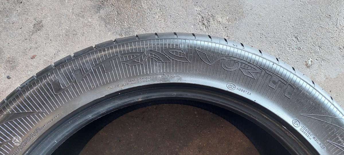 Vredestein, vasarinės 275/45 R20