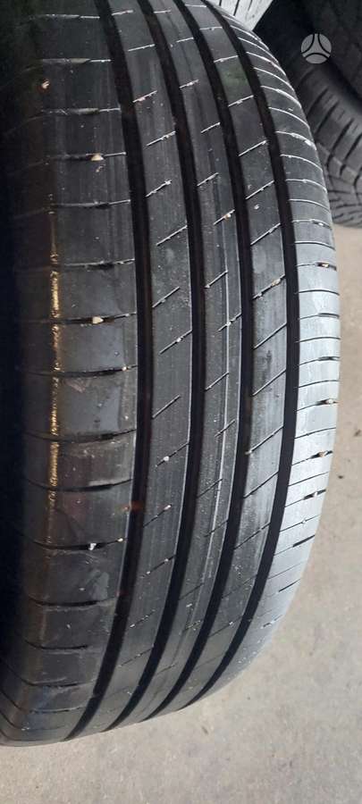 Goodyear, summer 215/60 R17