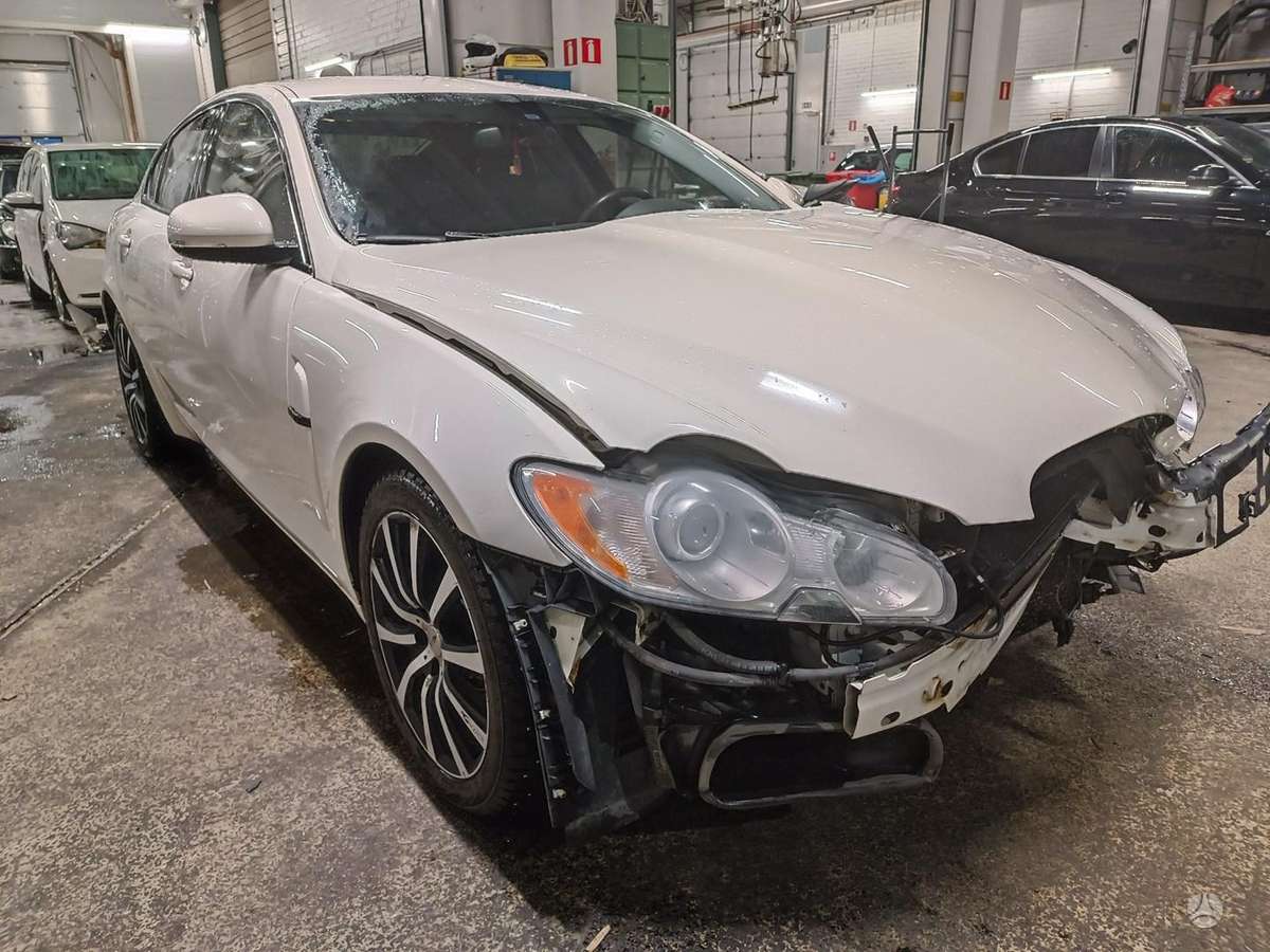 Jaguar XF rezerves daļās