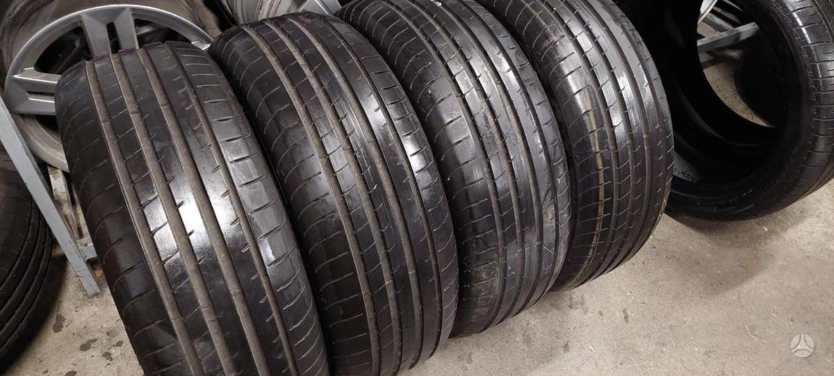 Goodyear, summer 225/45 R19