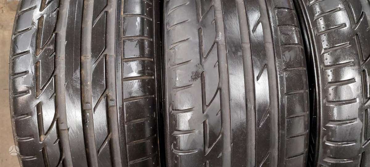 Bridgestone, summer 225/45 R19