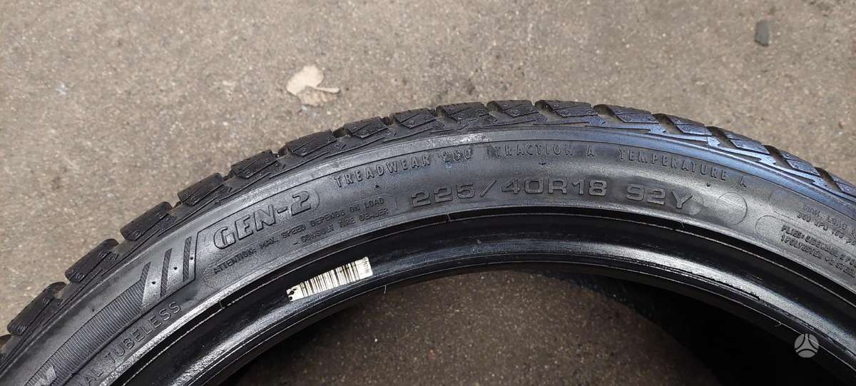 Goodyear, universalios 225/40 R18