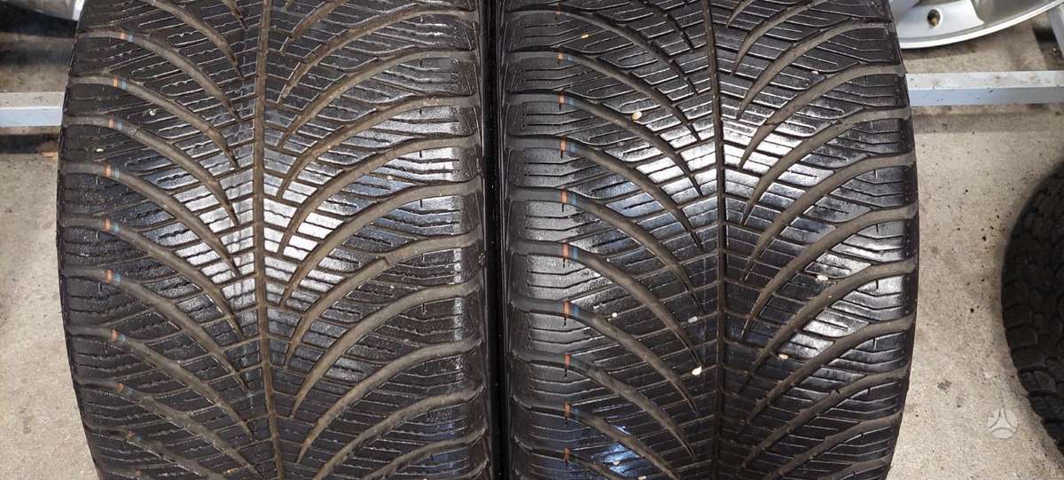 Goodyear, all-season 225/40 R18