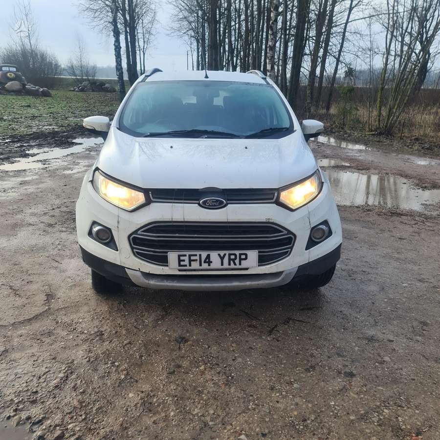 Ford EcoSport dalimis. Anglas dalimis