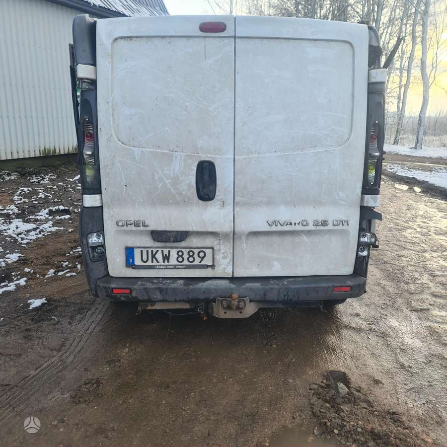 Opel VIVARO, preču