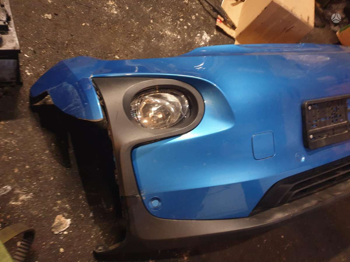 BMW i3 бамперы (буфера)
