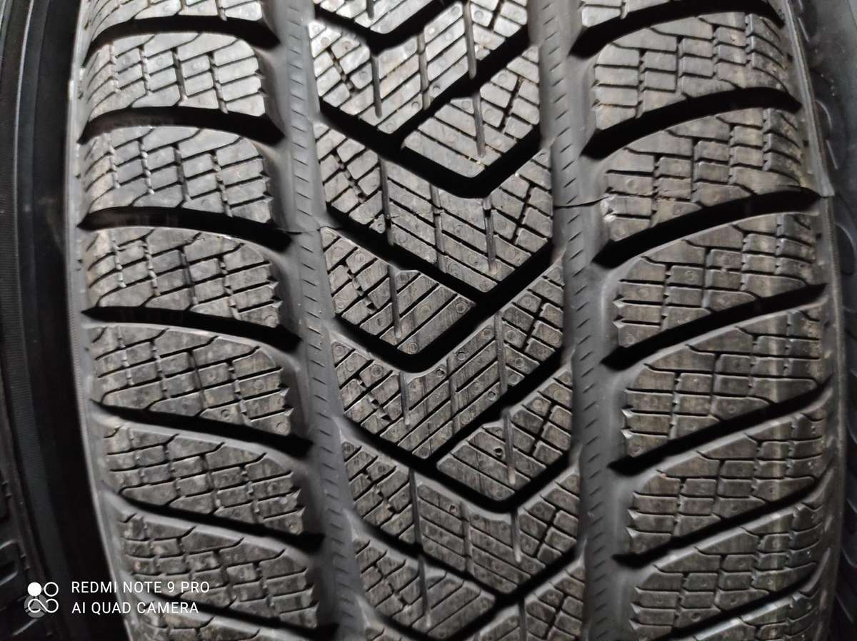 Pirelli, winter 255/55 R18