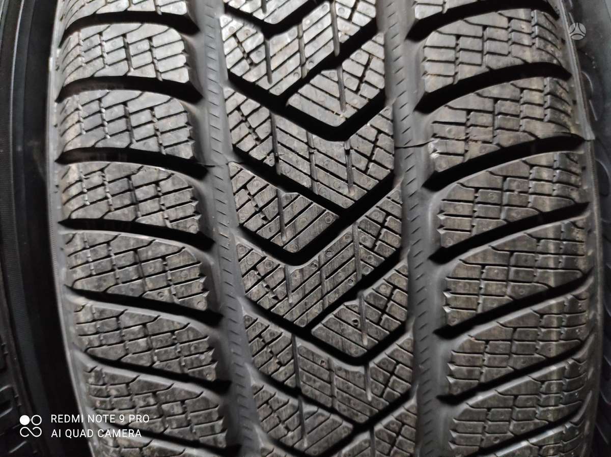 Pirelli, зимние 255/55 R18