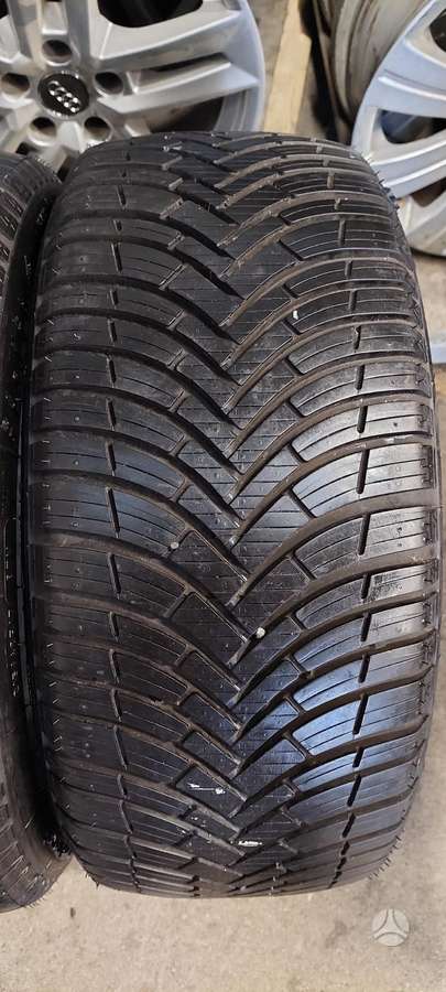 Kleber, universalios 215/40 R17