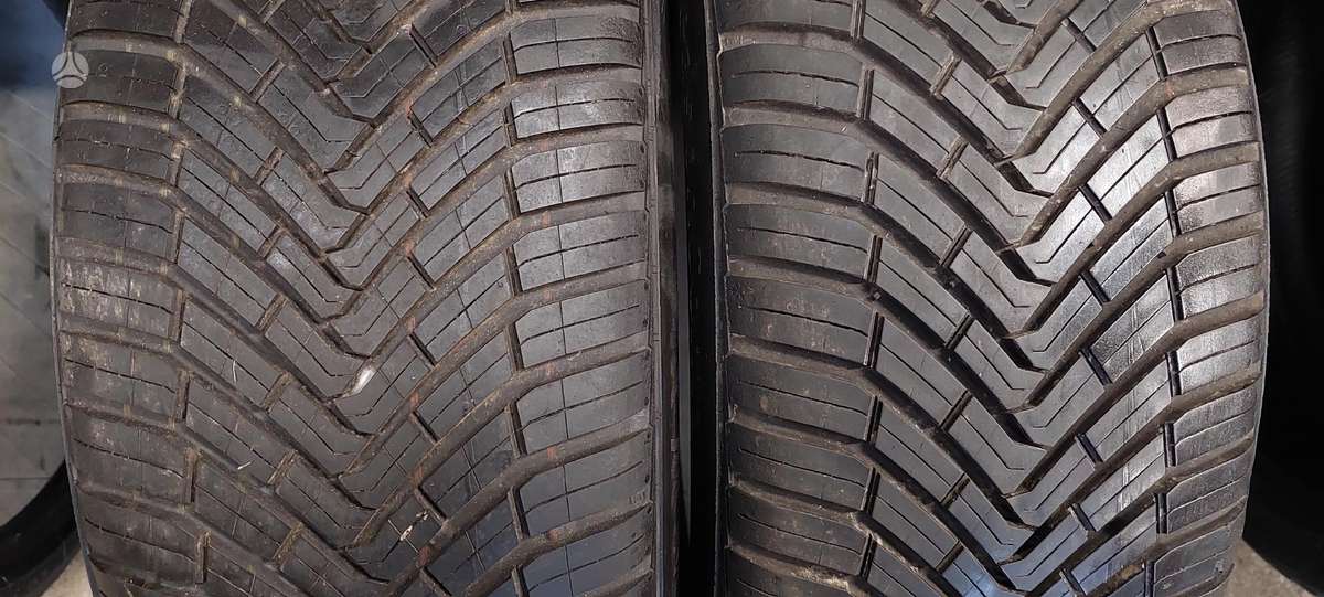 Continental, all-season 225/45 R19