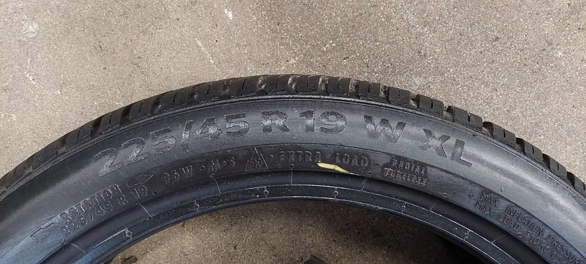 Continental, all-season 225/45 R19