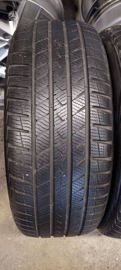 Vredestein, всесезонные 225/45 R19