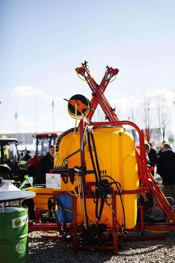 Jar-Met 1000 ltr., разбрызгиватели
