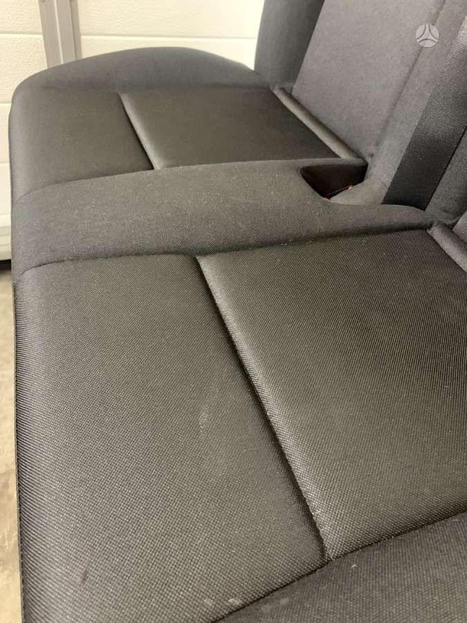 Mercedes-Benz Sprinter, cargo vans