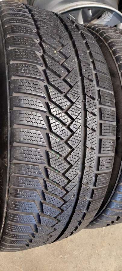 Continental, winter 235/40 R19