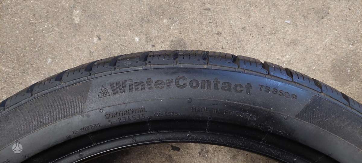 Continental, winter 235/40 R19