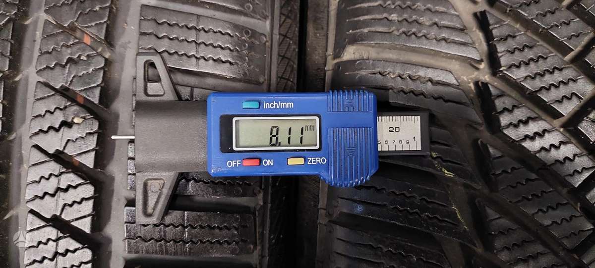 Continental, winter 235/40 R19