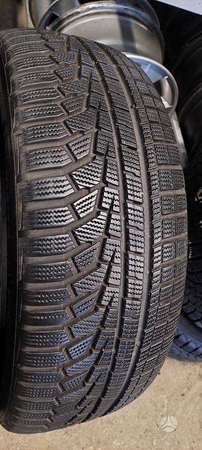 Hankook, зимние 235/55 R19