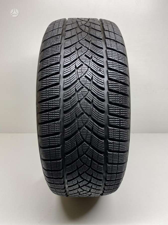 Goodyear UltraGripPerfomance GEN1, winter 265/50 R20