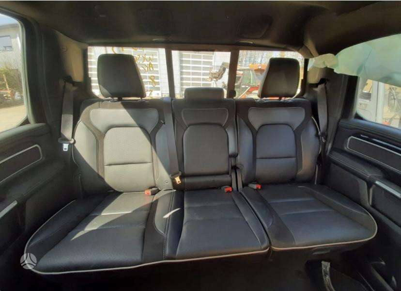Dodge Ram Dalimis aklos zonos