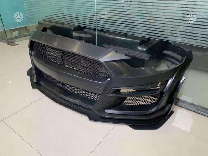 Ford Mustang bamperi