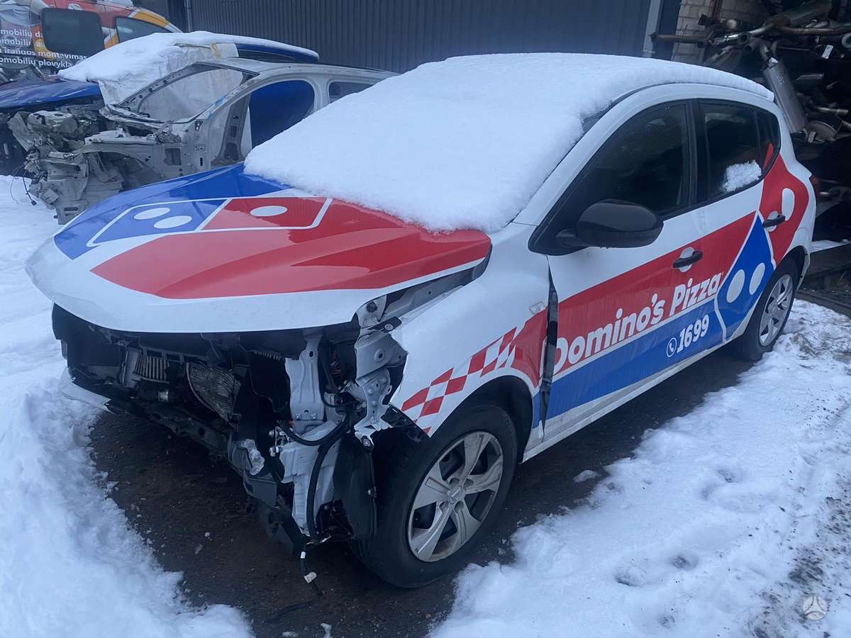 Dacia Sandero for parts