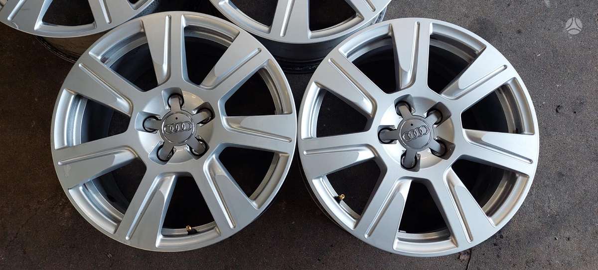 Audi, light alloy, R17