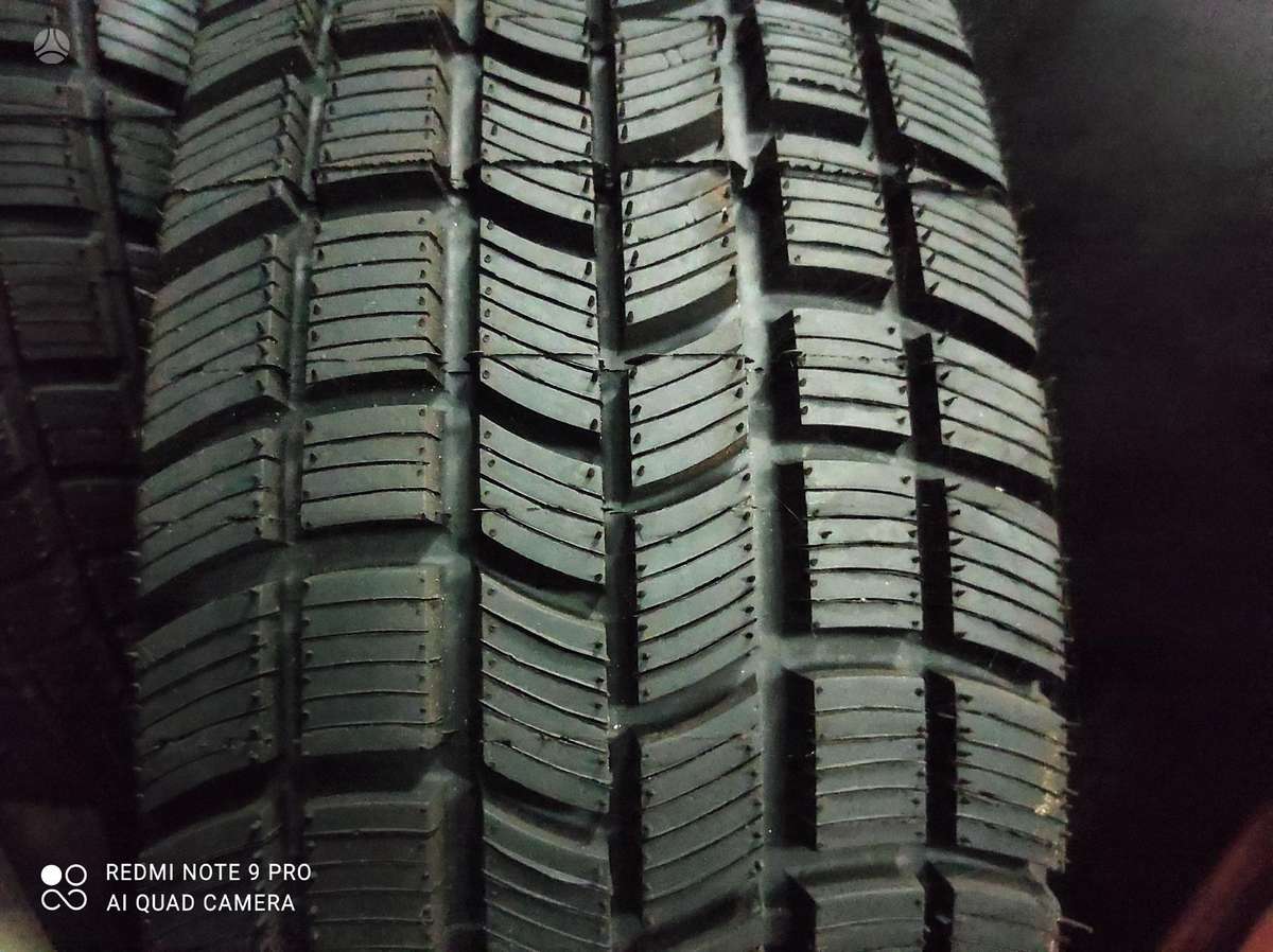 -Kita-, žieminės 215/65 R16