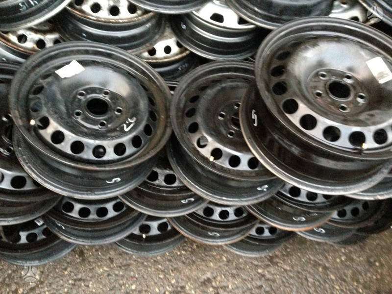 Renault Trafic, stamped steel, R16