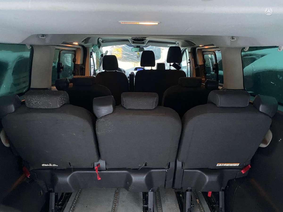 Ford Transit Tourneo Custom, passenger vans