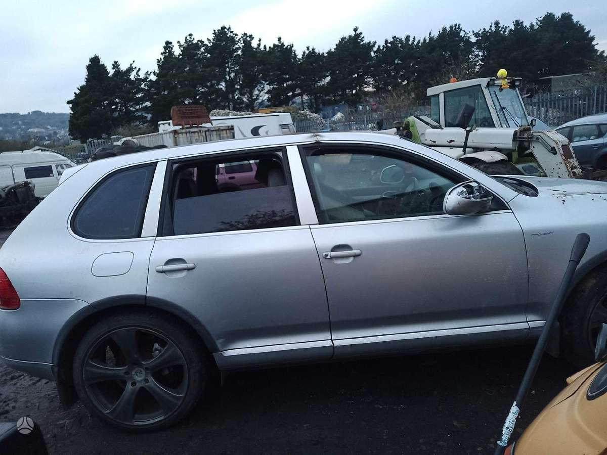 Porsche Cayenne rezerves daļās