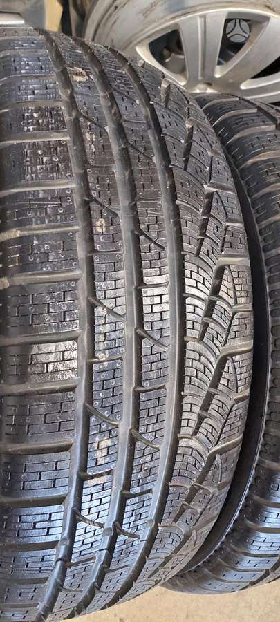 Pirelli, winter 225/60 R16