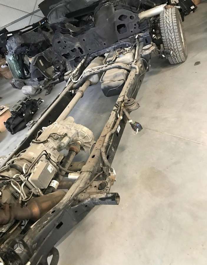 Dodge Ram Dalimis aklos zonos