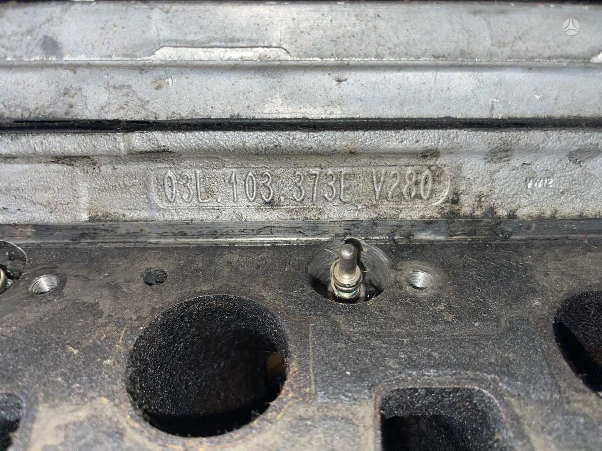 Audi A5, 03L103373E V280, variklio galvutė