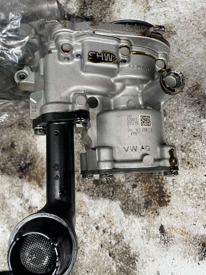 Volkswagen Passat, 04L145208D, engine parts