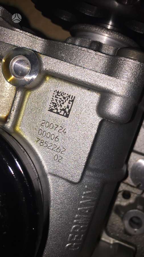 BMW M5, 7852262, crankshaft, pistons