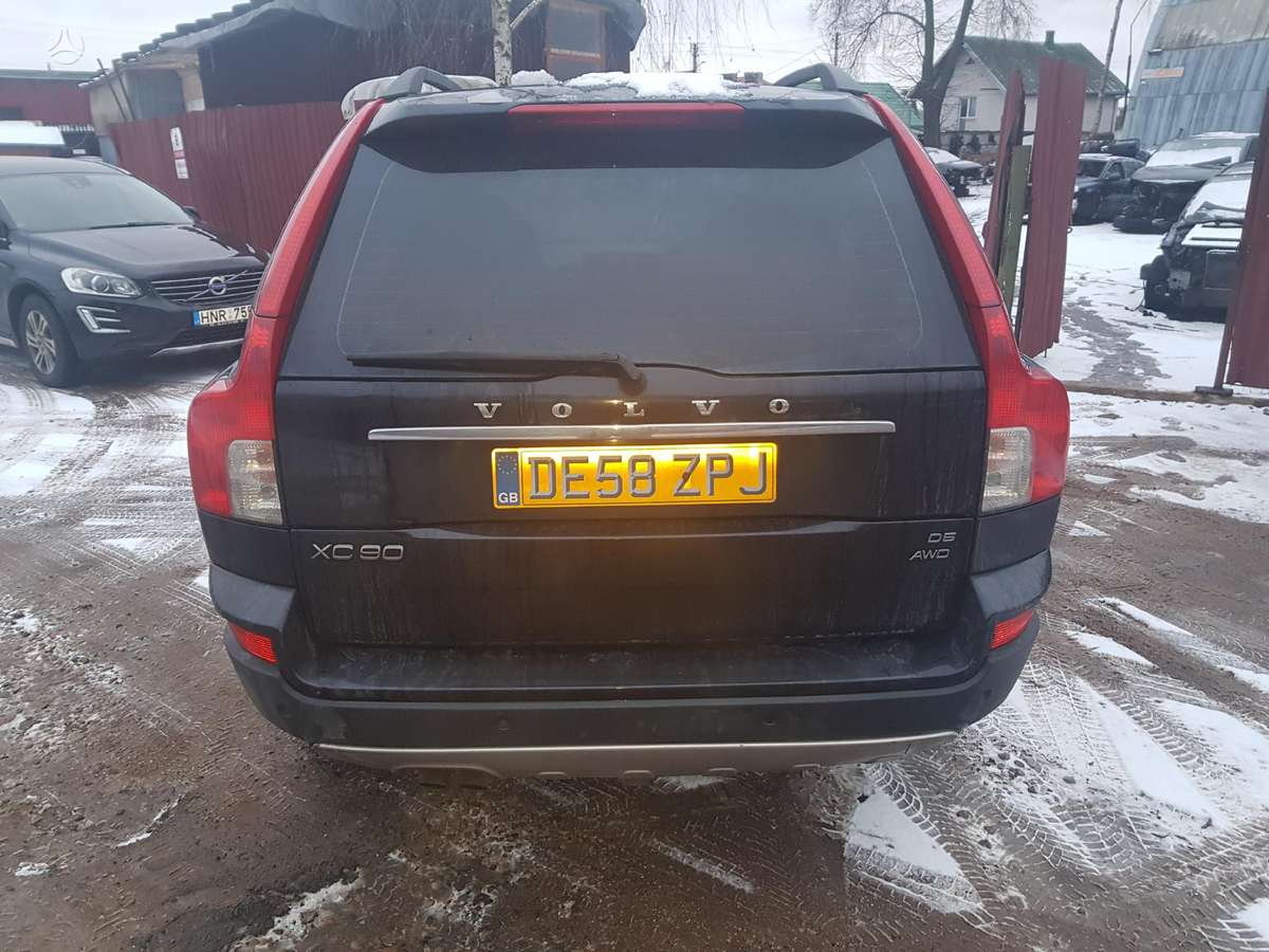 Volvo XC90 Visos volvo dalys