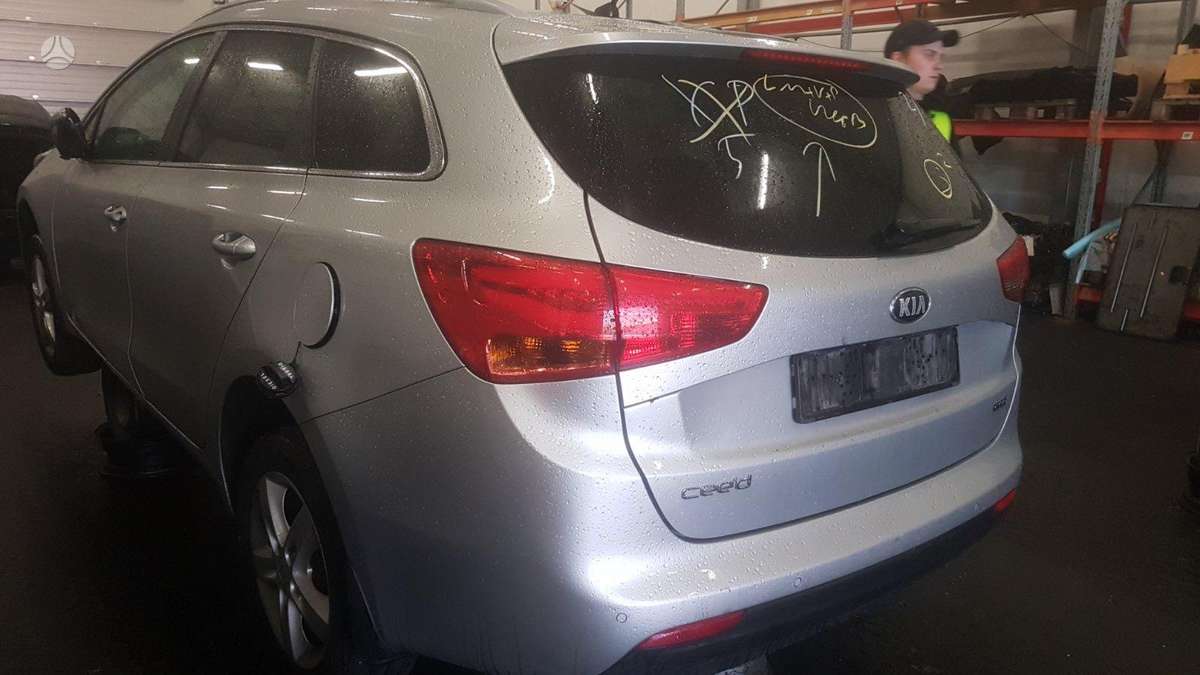 Kia Ceed, D4FB, dalimis