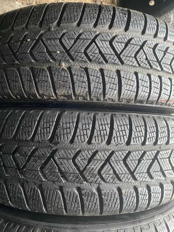 Pirelli, зимние 215/65 R17