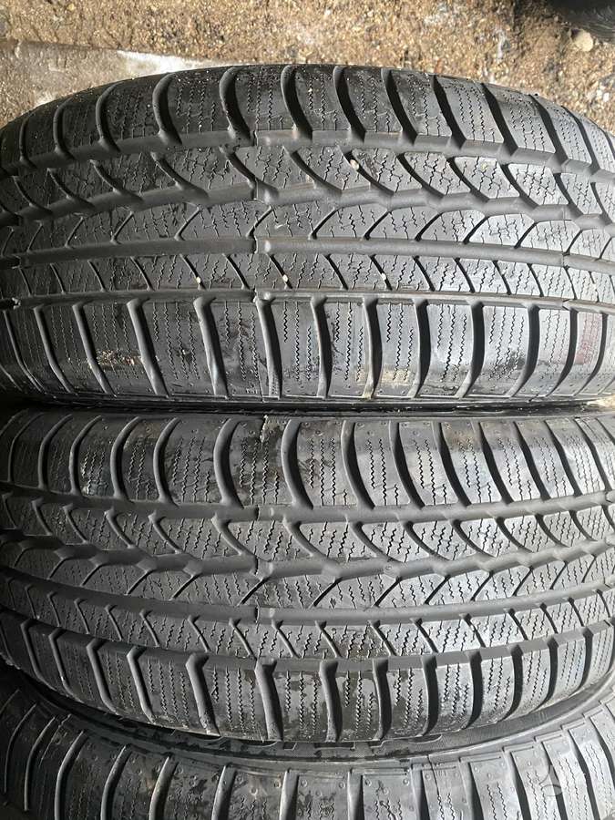 Continental, зимние 215/60 R17