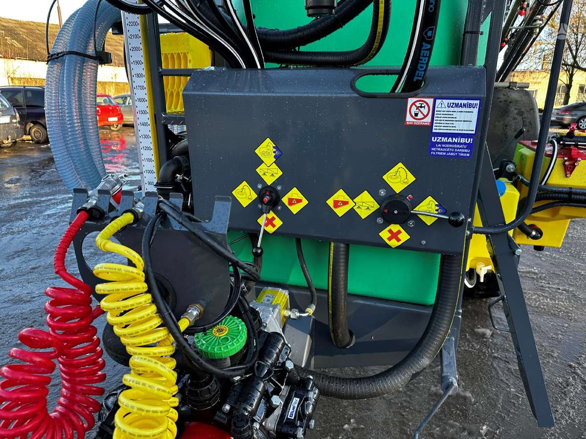 AGRO 3000T, purkštuvai