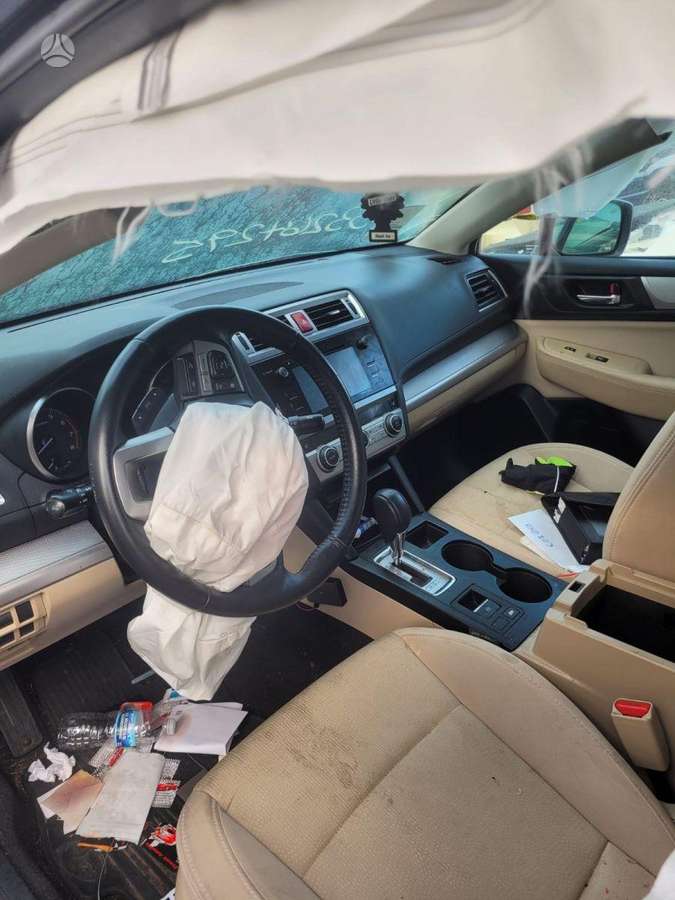 Subaru Legacy rezerves daļās