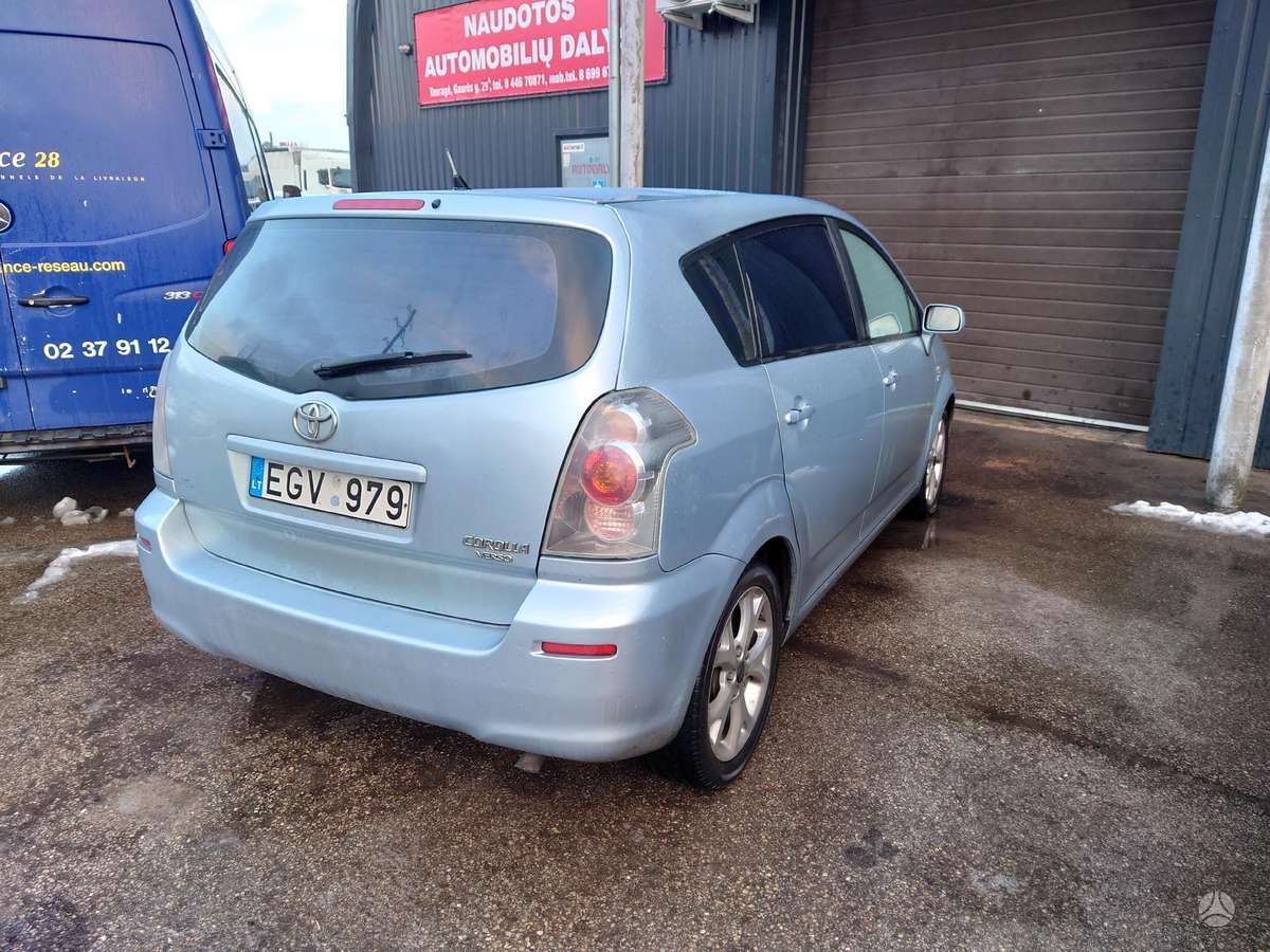 Toyota Corolla Verso rezerves daļās