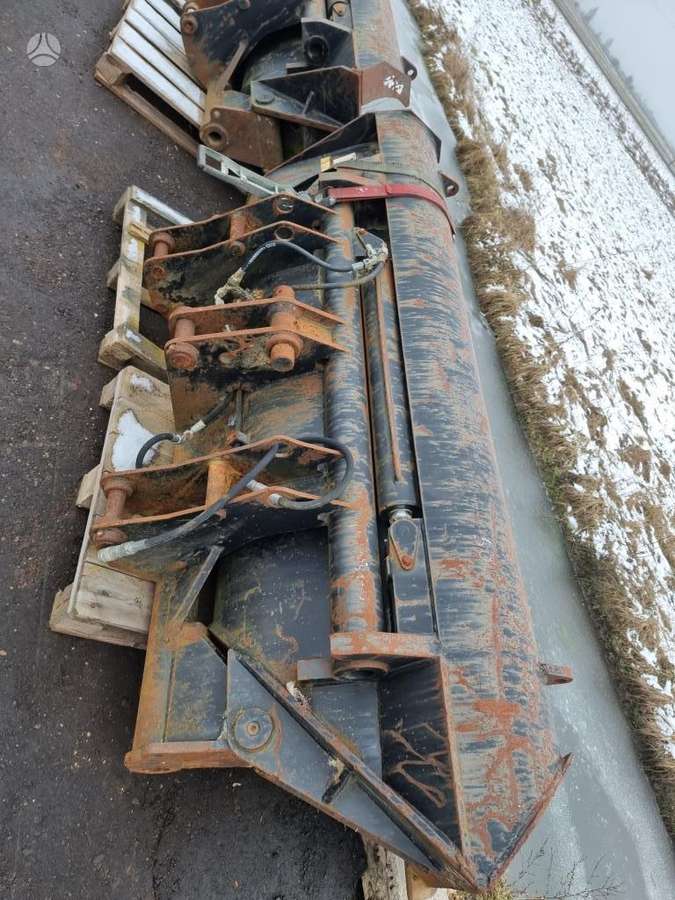 Terex 860, kaušai