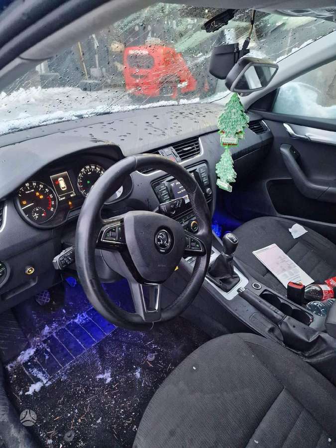 Skoda Octavia dalimis. Europa