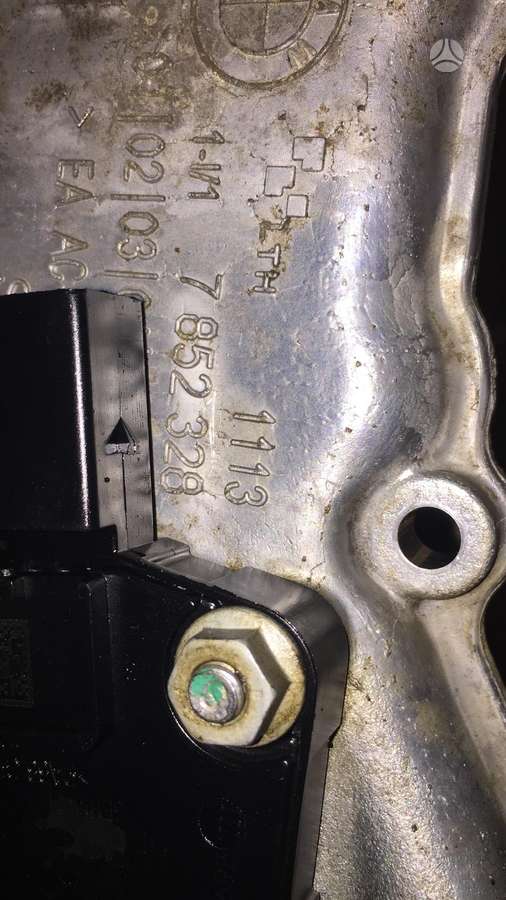 BMW M6, 7852328, variklio detalės