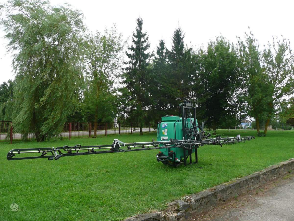 AGRO 1200H, разбрызгиватели