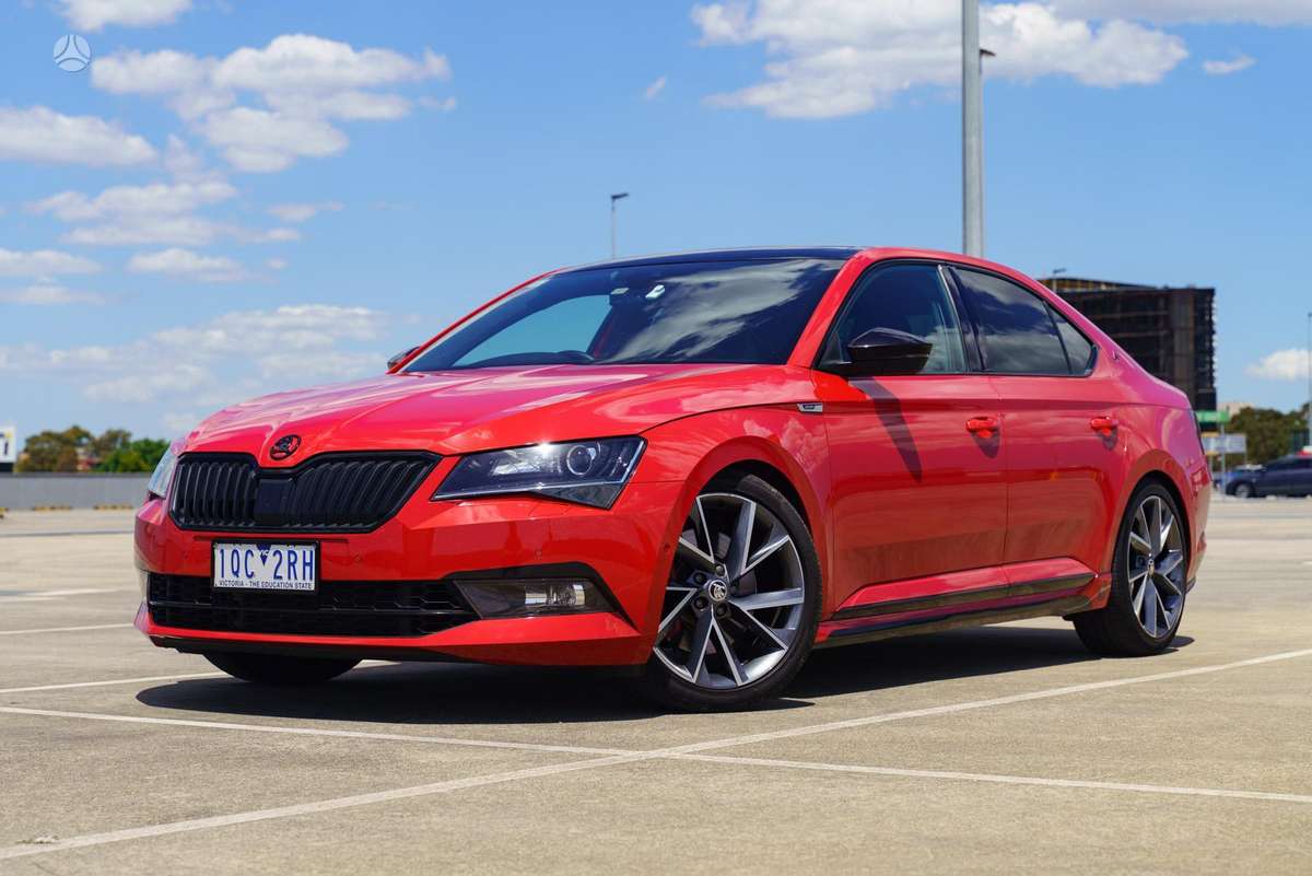 Skoda Superb детали кузова