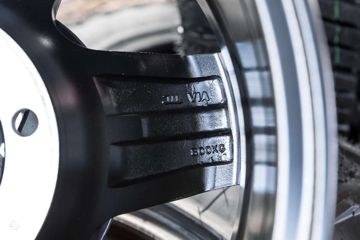Mitsubishi, light alloy, R16
