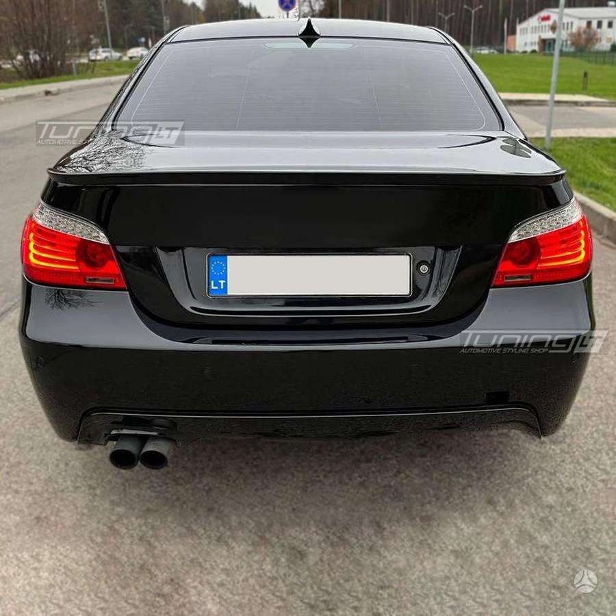 BMW 5 serija Bmw e60 e61 m apdailos dalys e60 e61 apatinės grotelės m